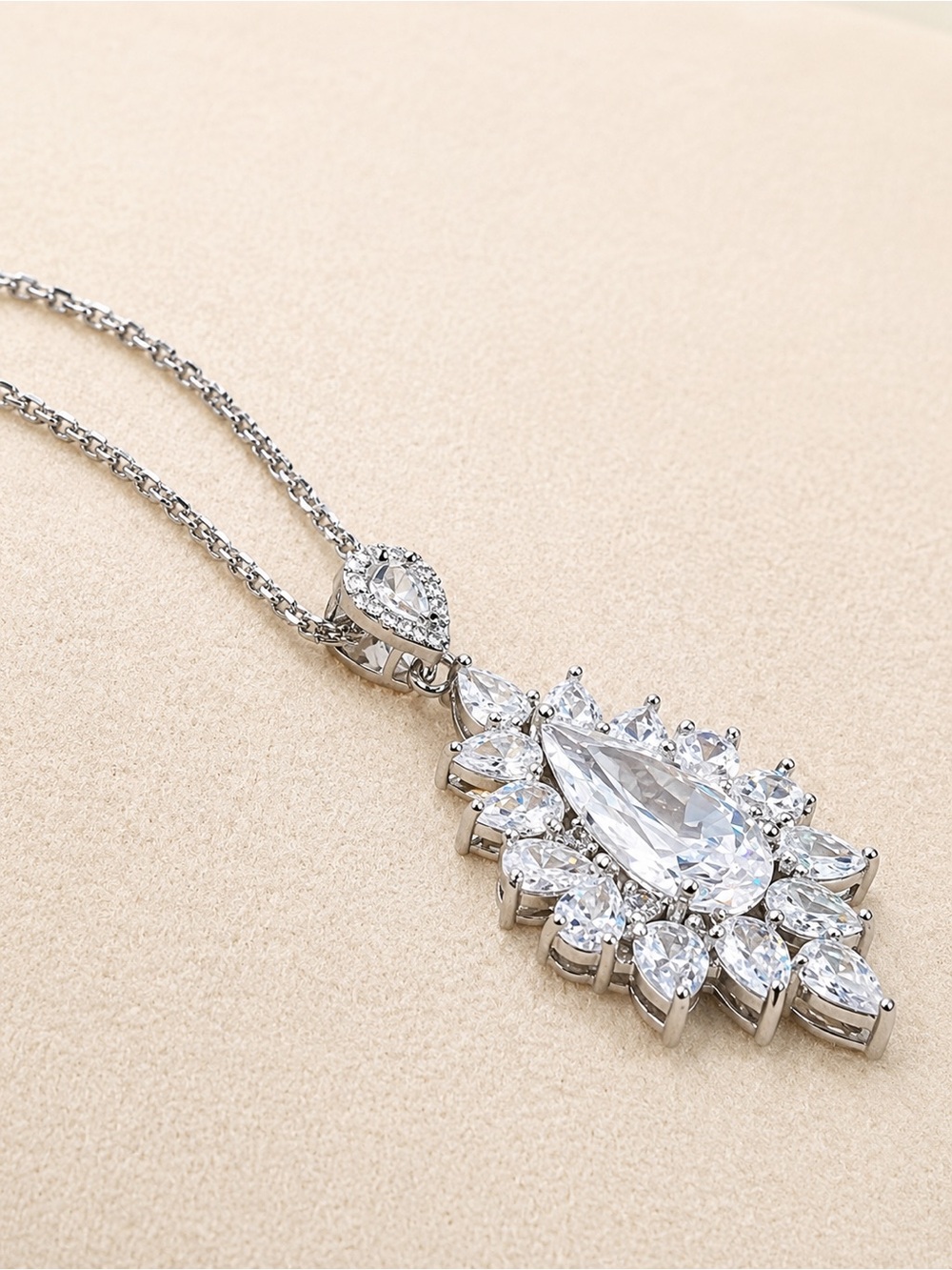 Elegant Silver Pear Cut Crystal Pendant Necklace Boutique Design Exquisite Gift